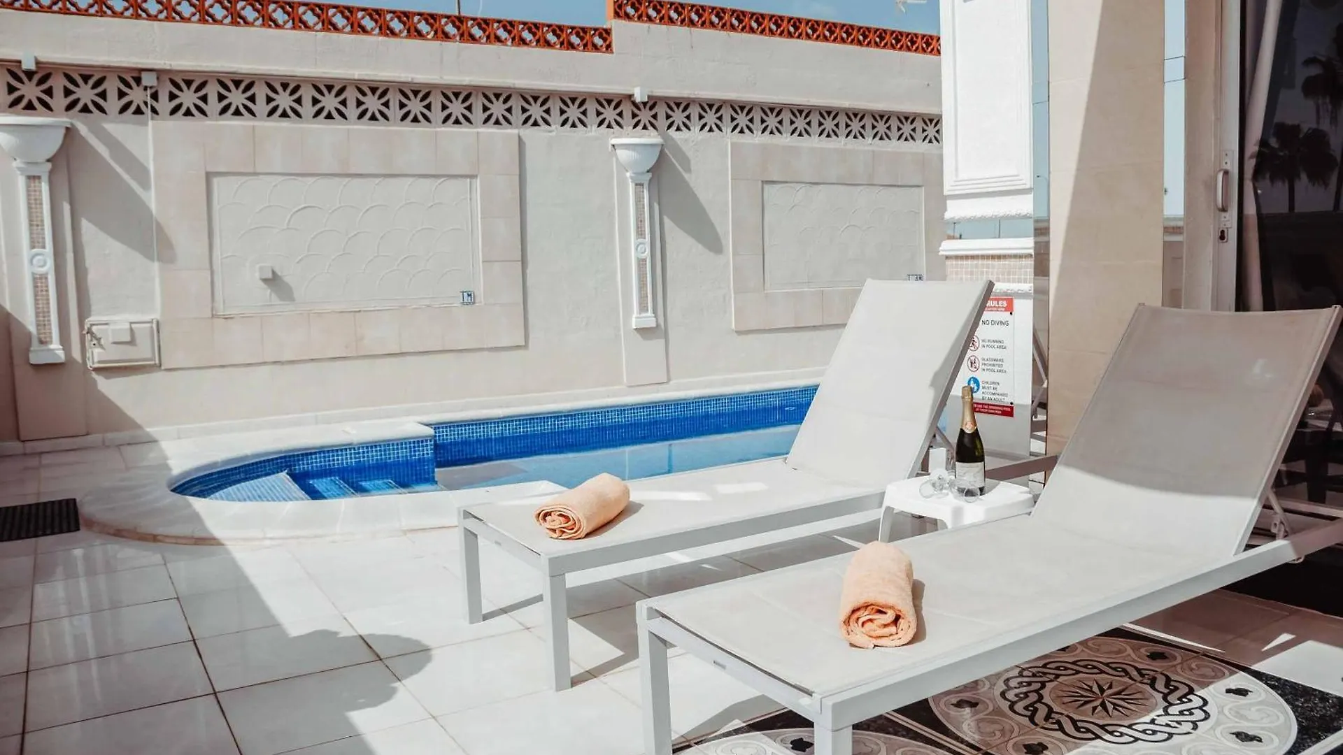 فيلة فيلا Casa Bliss كالاو سالفاجي إسبانيا